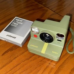 Polaroid Camera 