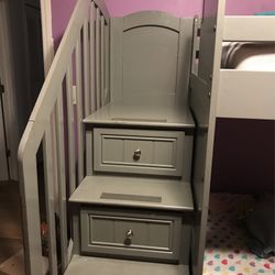 Bunk beds 