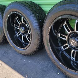 Wheel 20 6 Lugs Like New 