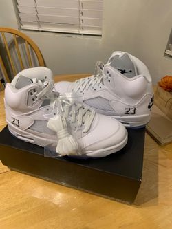 Mens Jordan 5 Retro OG "White And Metallic"