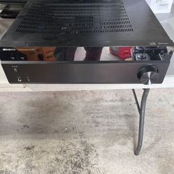 Insignia Stereo Receiver 