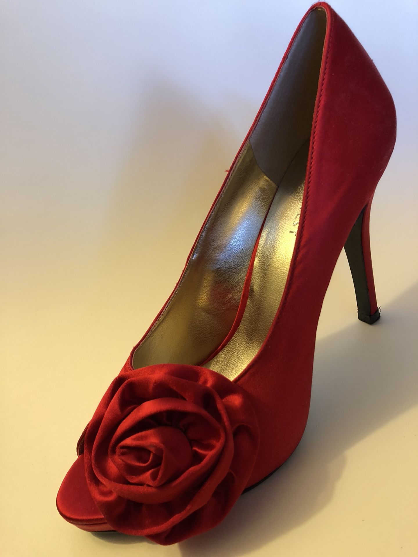 Nine West red heels