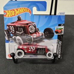 Hot Wheels Red Max Steel HW Roadsters