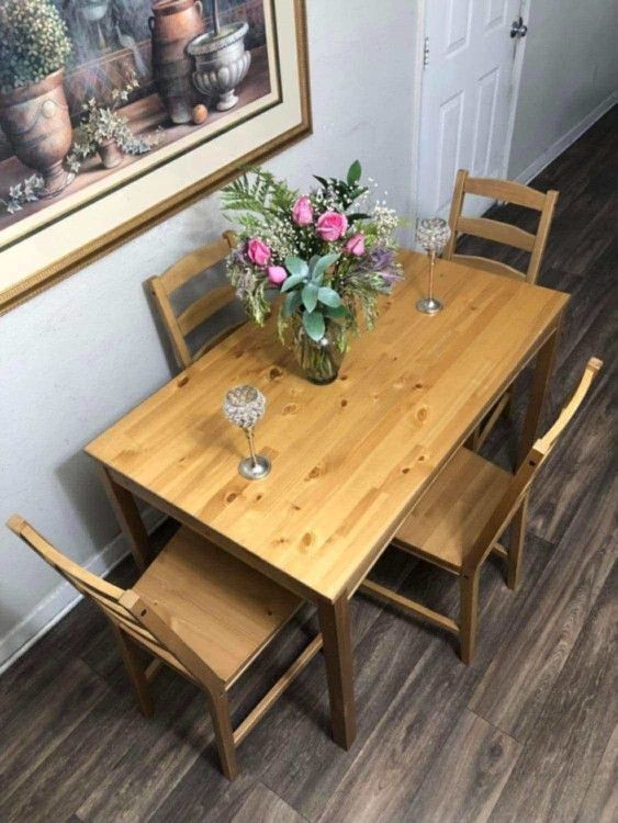 Dining Table Set With 4 Chairs