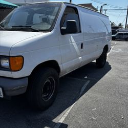 2006 E-250