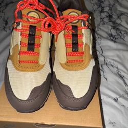 Travis Scott Air Max Size 7y