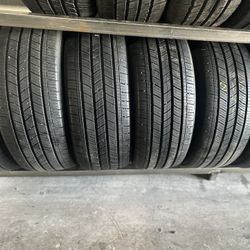 SET OF TIRES 215 50 17 MICHELIN 85% LIFE