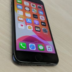 Apple iphone 8 64gb Any Carrier Unlocked 
