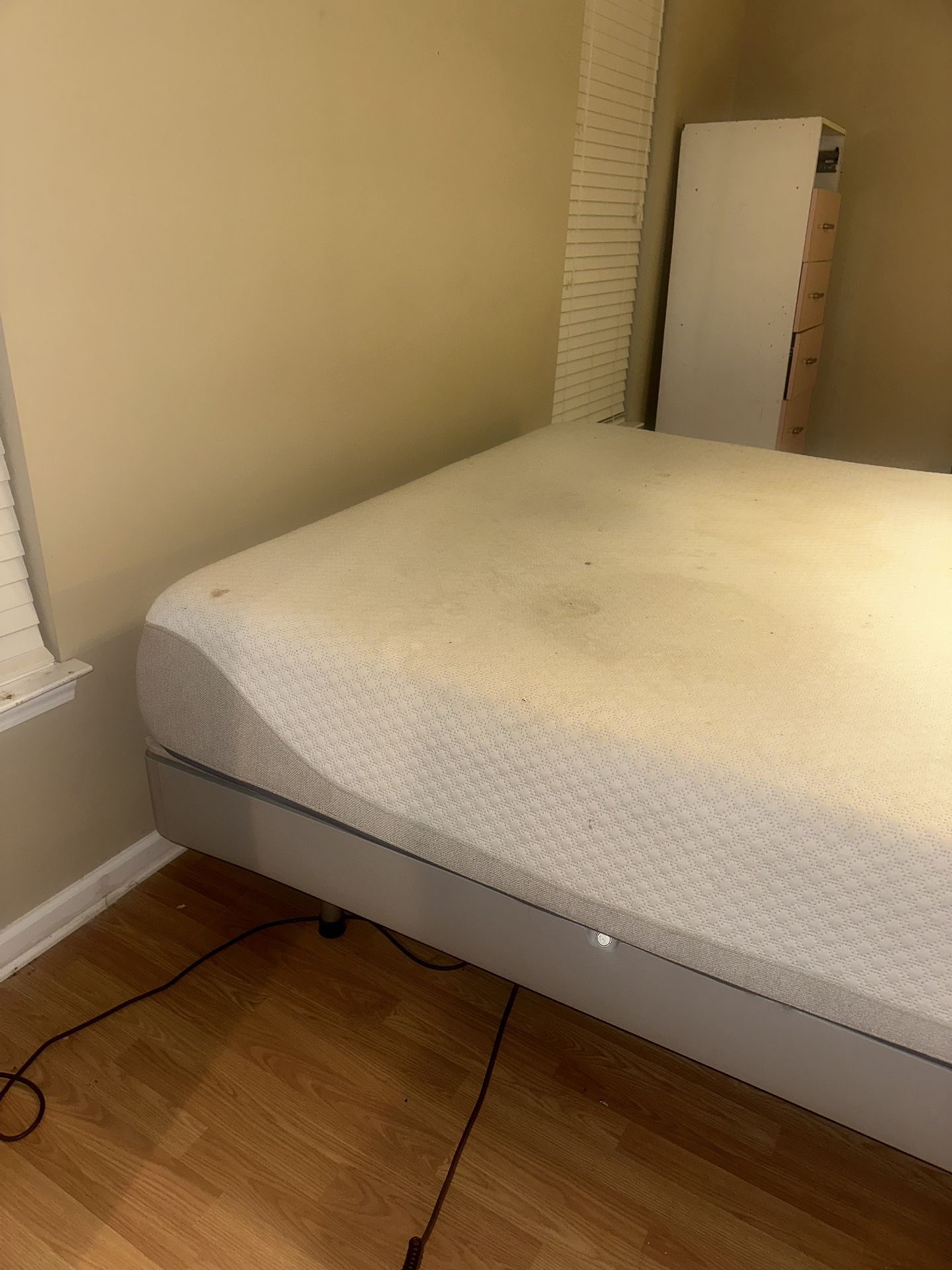 iLE King Size Smart bed