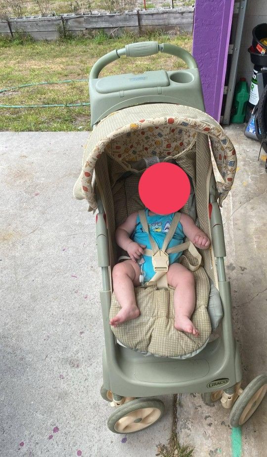 Stroller 