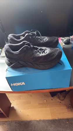Like new Hoka ones