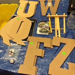 Wood letters new