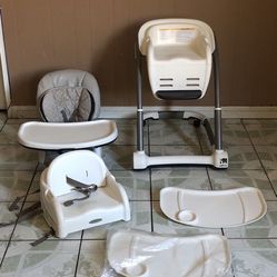 LIKE NEW GRACO BLOSSOM 6 IN 1 CONVERTIBLE HIGH CHAIR!!!!
