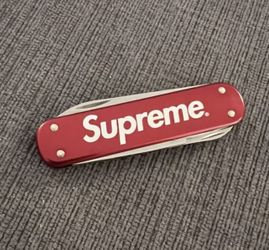 Supreme MINI Multitool Red