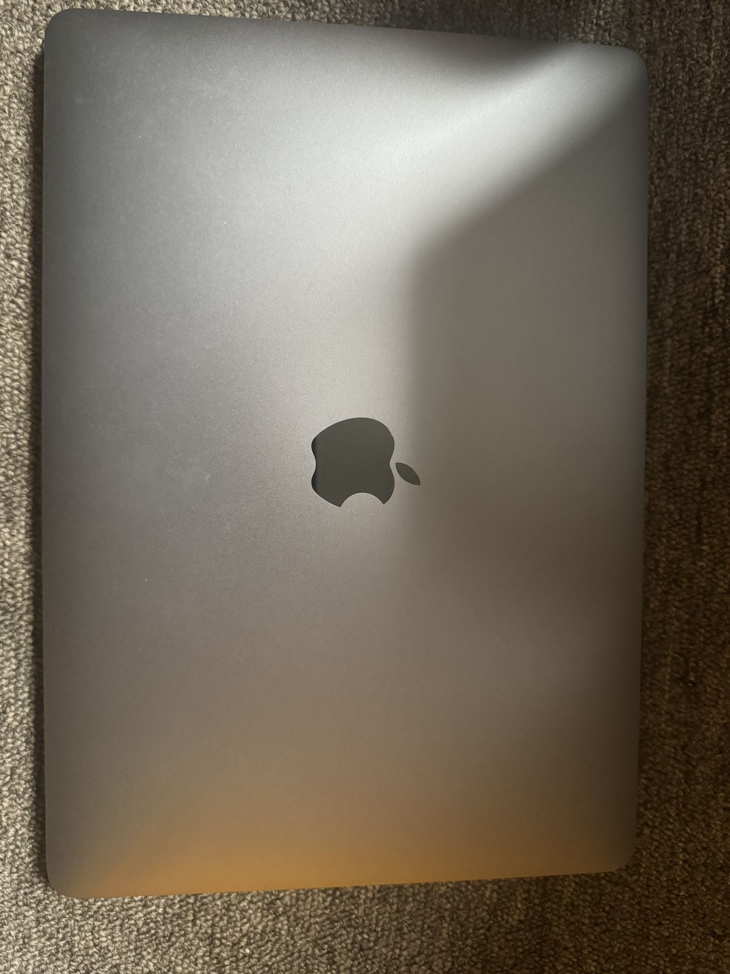 2022 MACBOOK PRO