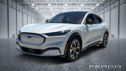 2021 Ford Mustang Mach-E