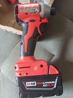 M18 milwaukee impact drill 1/4 Brushless And battery 4.0ah