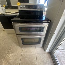 Double Oven Stove 