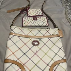 Coach Crossbody With Small Wallet And Keychain