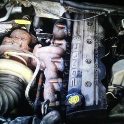 Diesel Motor  And Transmission 130000 Miles 