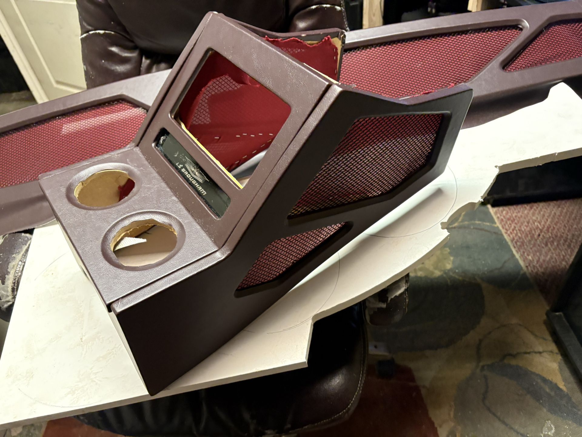 CUSTOM BUILR CENTER CONSOLE AND REAR DECK BUILT FOR A 1980-90 Chevy Caprice