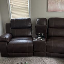 Nice big Brown Sectional 