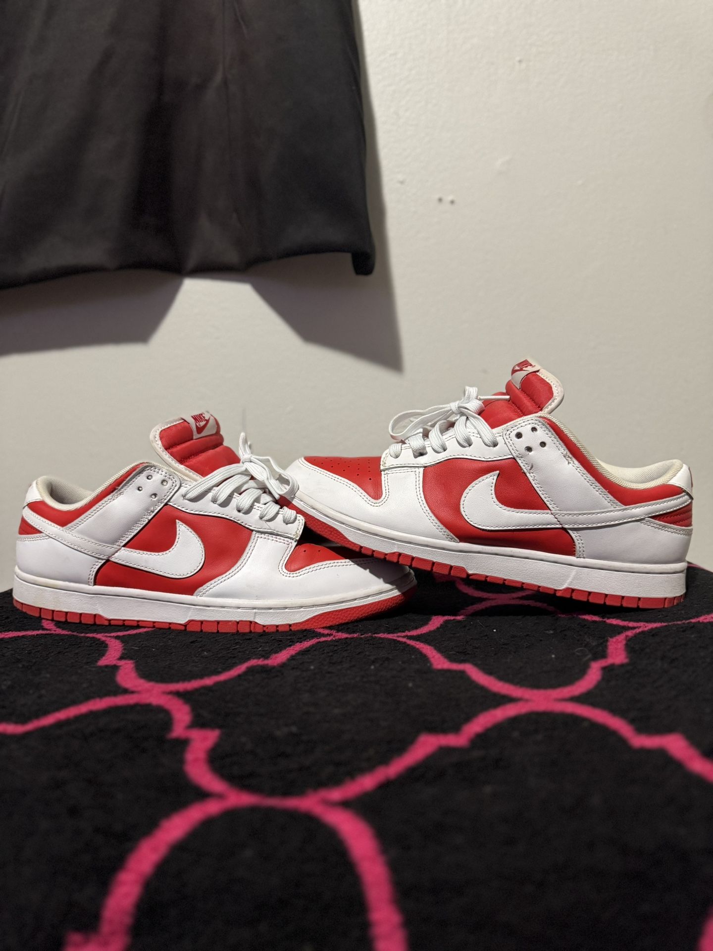 Nike Dunk Low Championship Red