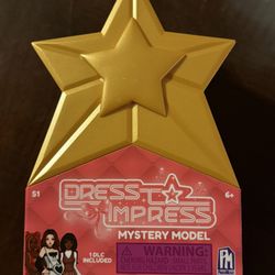 DTI Dress To Impress Mini Doll Mystery Model - Chic Academia