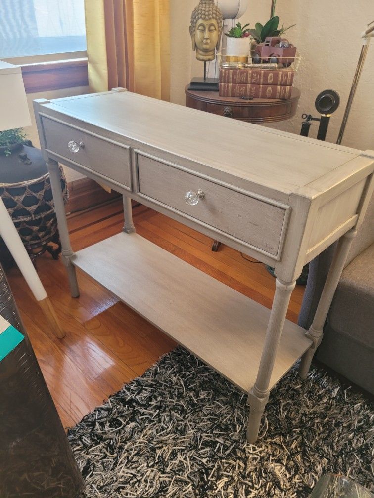 Gray Entry Table (36"Wx13D")