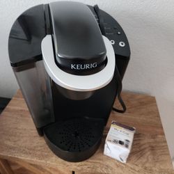 Keurig K-Classic Single-Serve
K-Cup Pod Coffee Maker 48oz Capacity