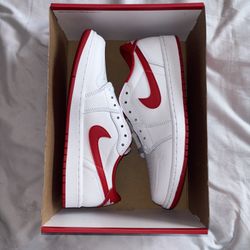 Jordan 1s Low Retro White And University Red