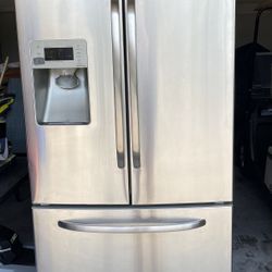 GE refrigerator 