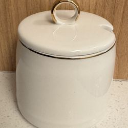 Ceramic Sugar Container w/ Gold Handle & Spoon Slot – $3 – Must Go by June 25