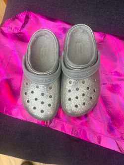 Crocs girls size 1