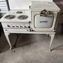 Vintage Federal Cook Stove