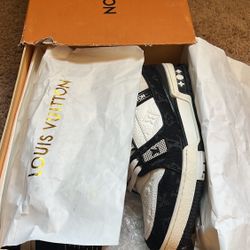 Lv’s 