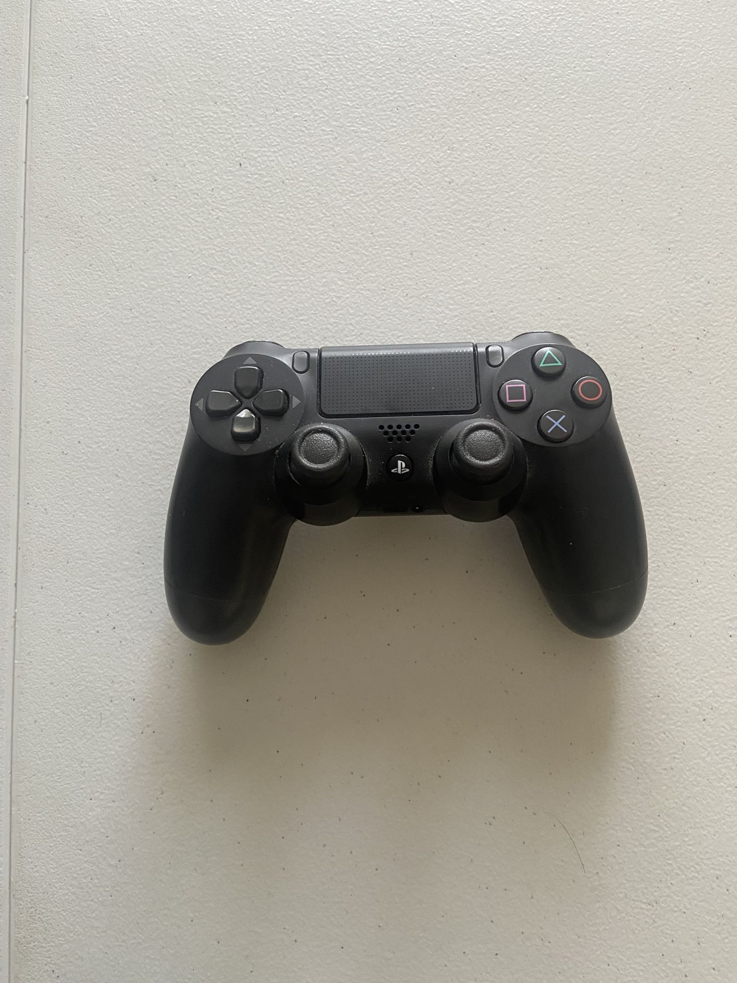 PS4 Controller