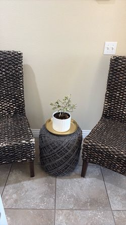 Set of 4 wicker dining on chairs