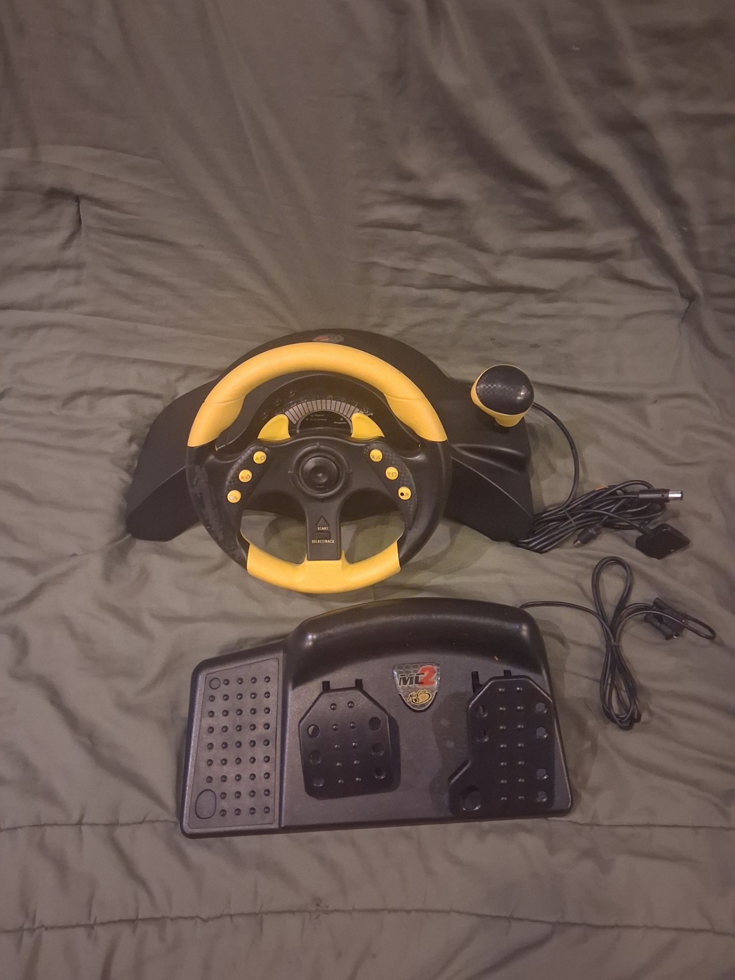 Mad Catz MC2 Microcon Racing Wheel and Pedals for PS1 and PS2