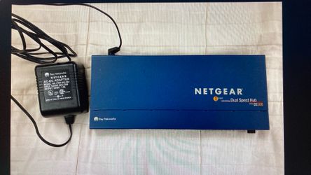 Netgear DS108 Dual Speed Hub with 8 Ethernet ports