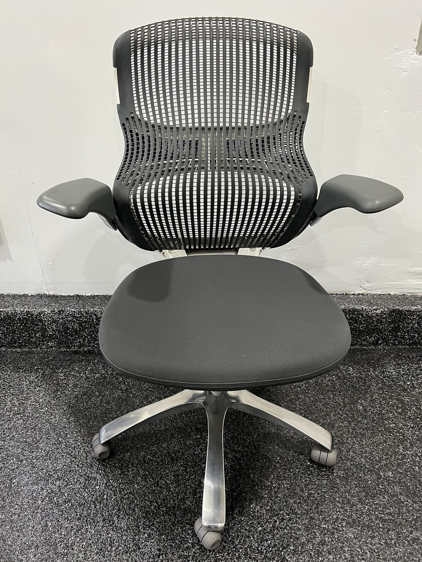 Knoll Generation Office Chair