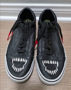 Vans Old School Fangs Leather Shoes 7M/8.5W