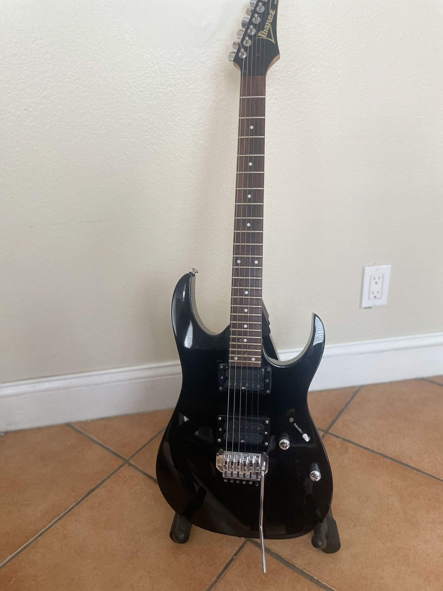 Ibanez RG120 Series 250$