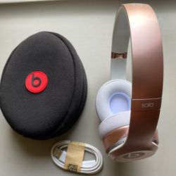 Beats Solo Wireless Headphones 
