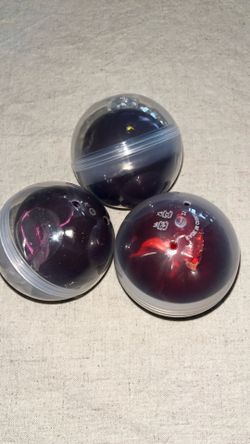 Set of 3 wax crack squishy ball toys