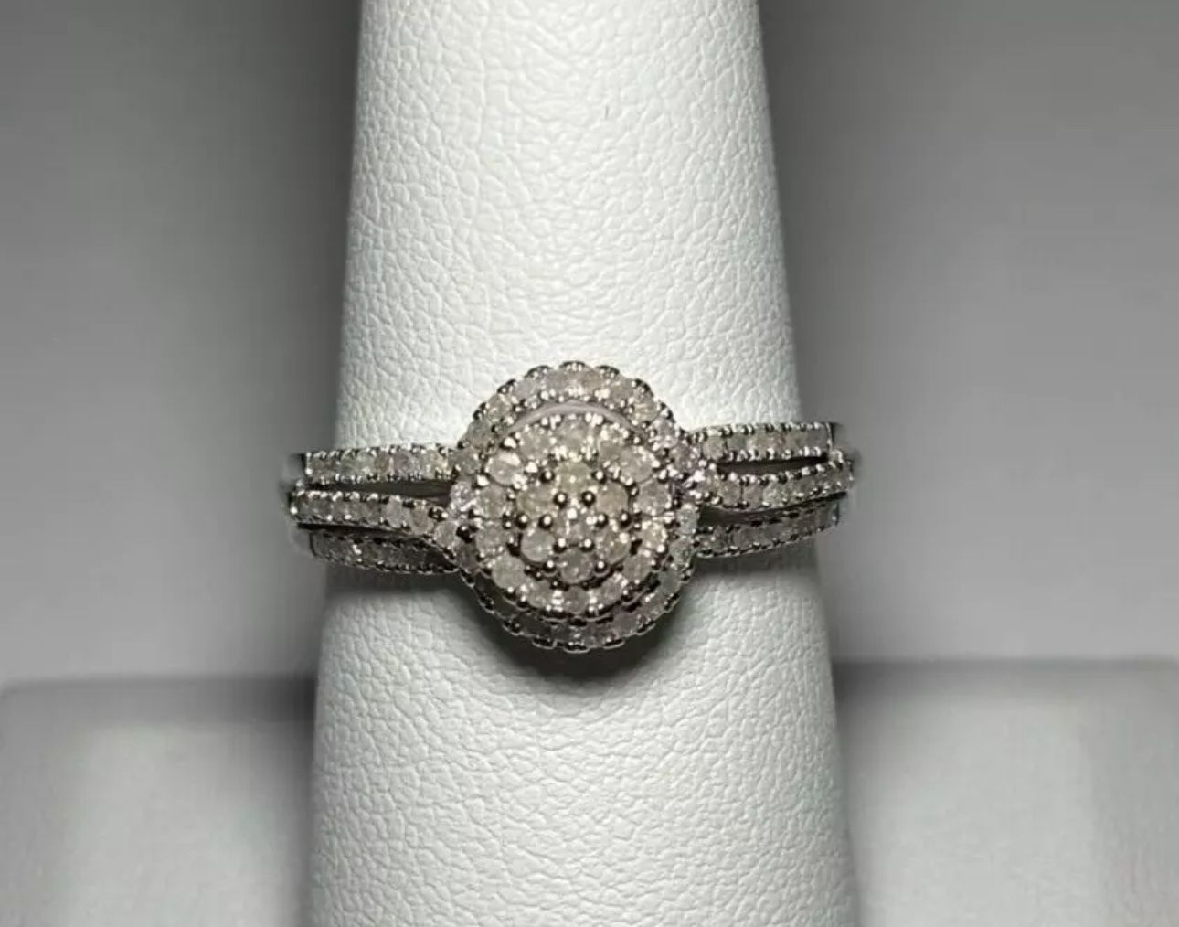 .925 Sterling Silver .45ctw Genuine White Diamond Halo Ring Size 8