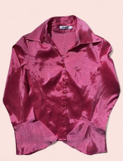 Women’s Pink Blouse (small)