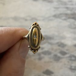 Avon Gold Ring 