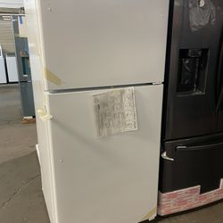 ❄️ NEW GE - 19.2 Cu. Ft. Top-Freezer Refrigerator - White Model GTE19JTNRWW