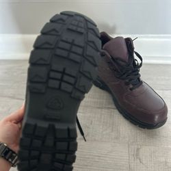 Nike ACG boots 9.5m